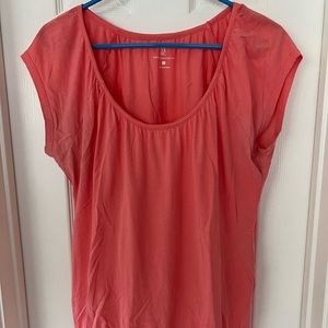 New York & Company peach top